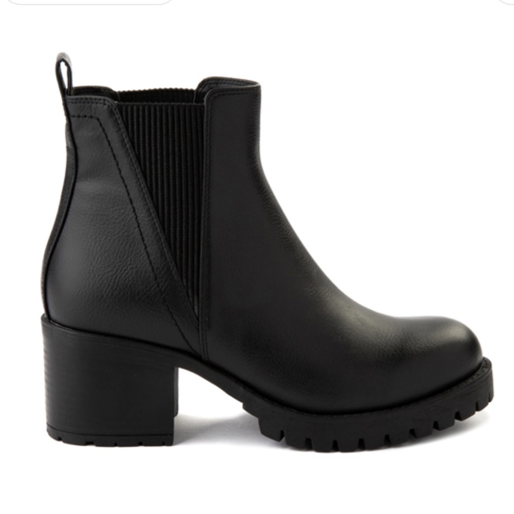 Womens MIA Laren Chelsea Boot - Black
